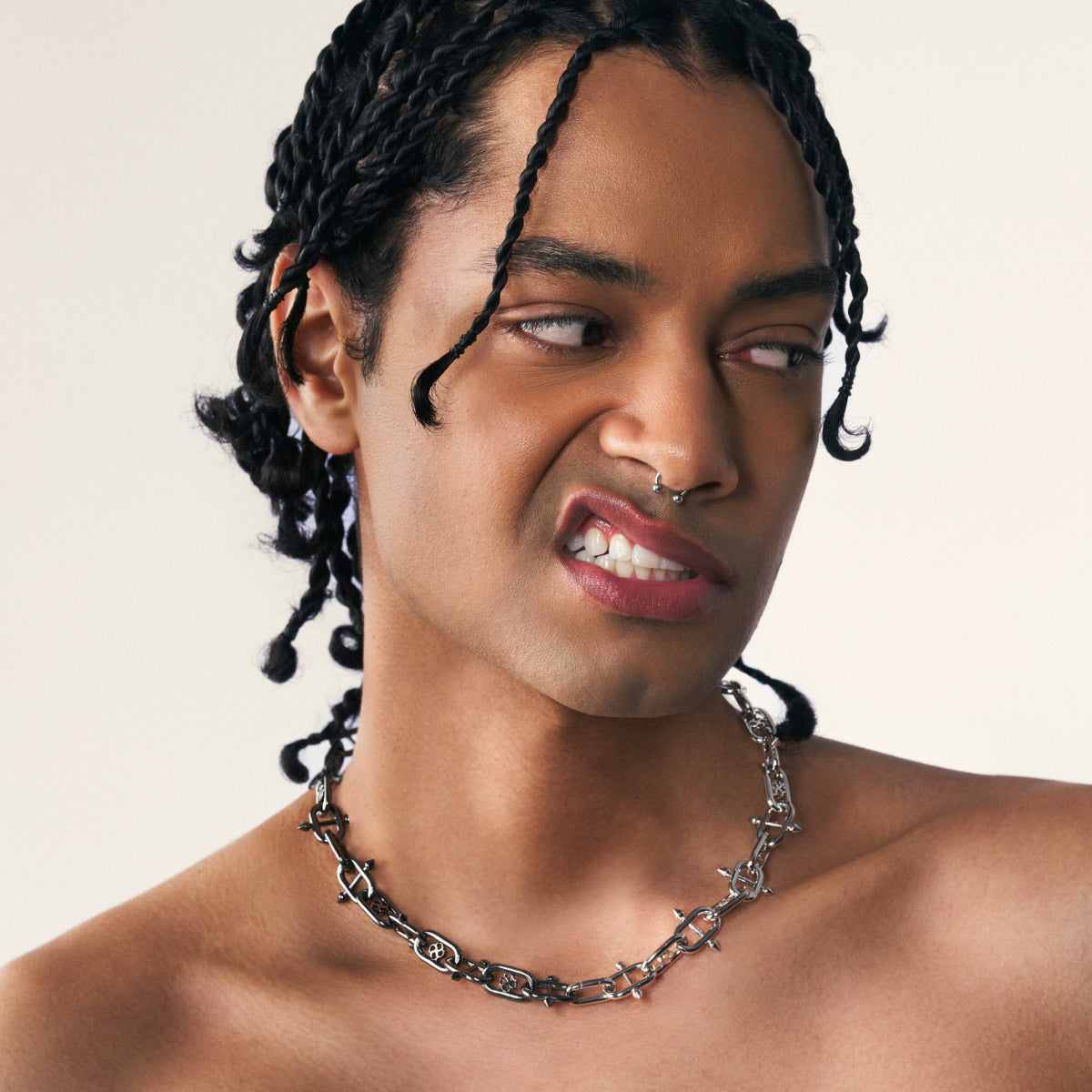 ÉPINGLE Necklace